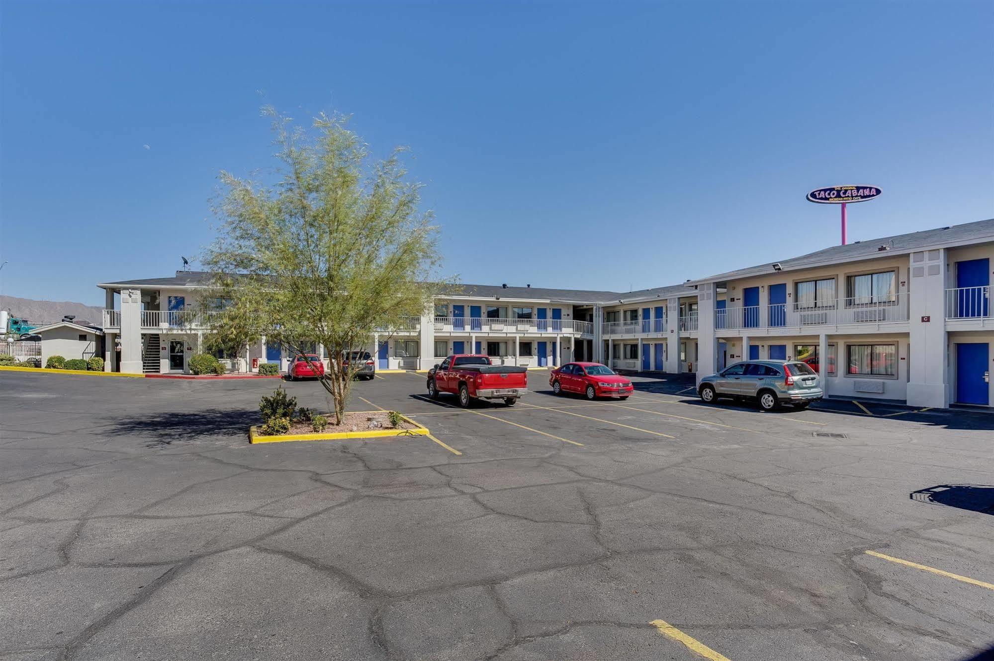 Motel 6-El Paso, Tx - West Exterior photo